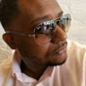 Meet your Posher, Levar